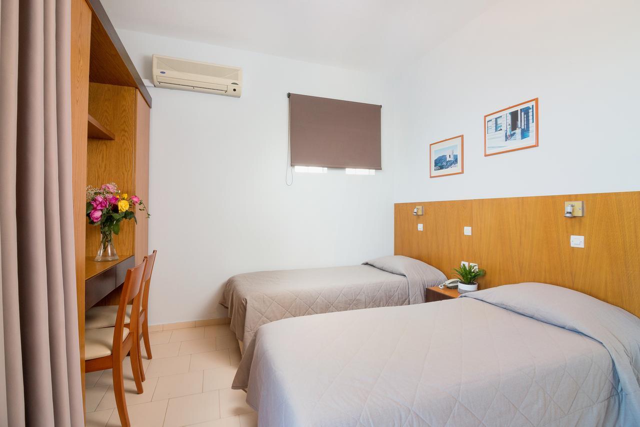 Christina Beach Hotel 하니아 외부 사진