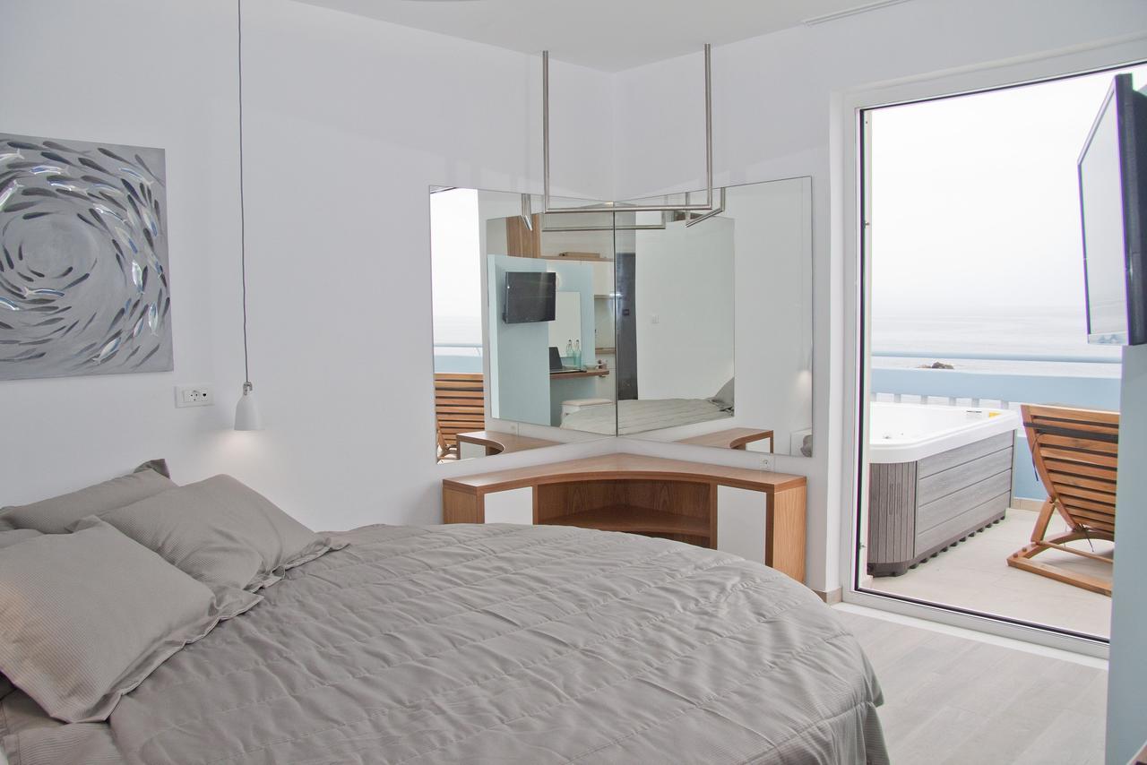 Christina Beach Hotel 하니아 외부 사진
